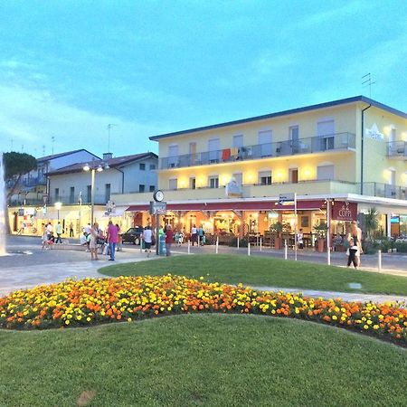Hotel Stella D'Oro Lido di Jesolo Eksteriør billede